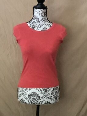 Lucy Love Coral Short Sleeve Crew Neck Tee